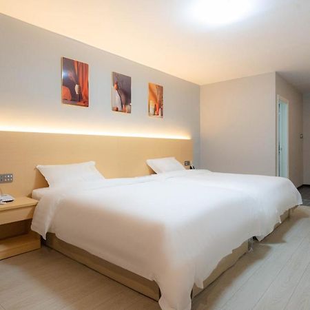 Li Hao Tai Hotel Гуанчжоу Экстерьер фото
