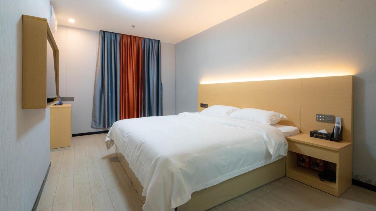 Li Hao Tai Hotel Гуанчжоу Экстерьер фото